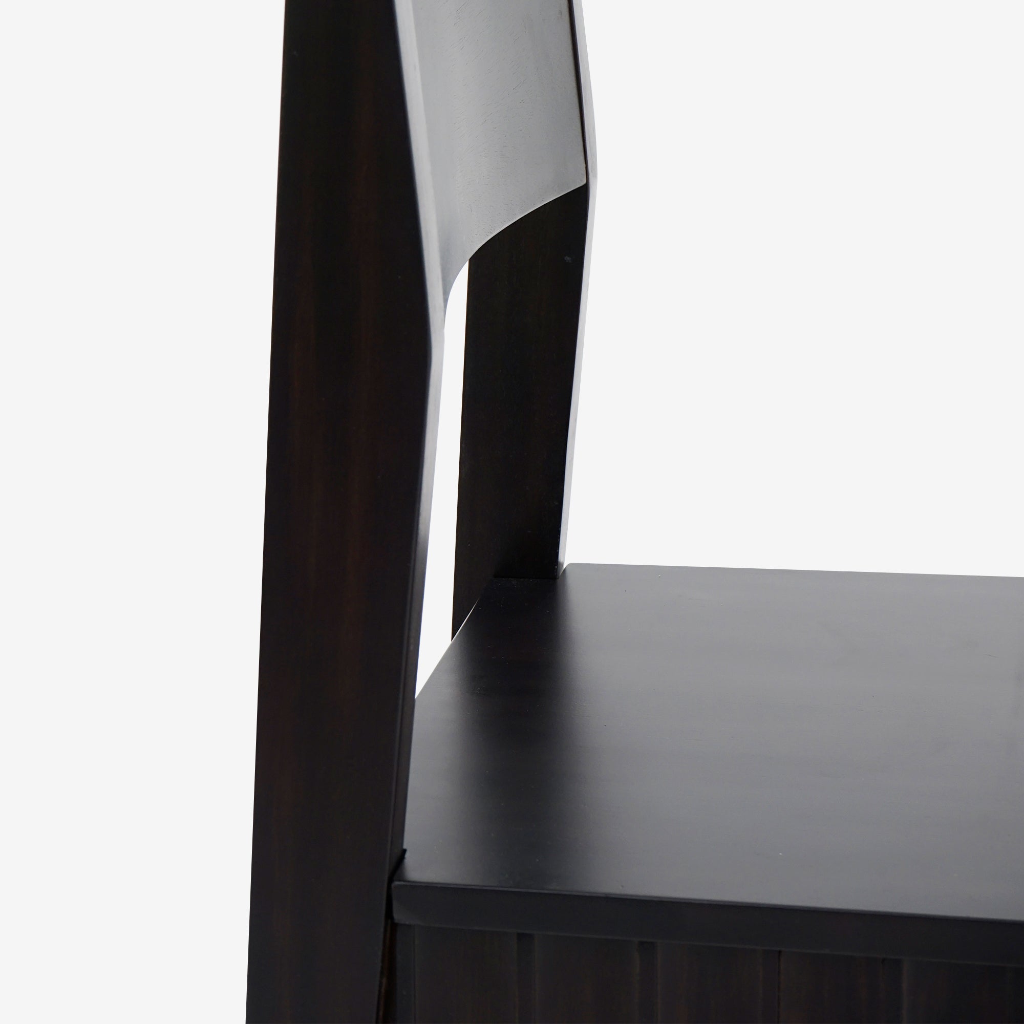 Detail Side Black Mira Scalloped Dining Chair Set