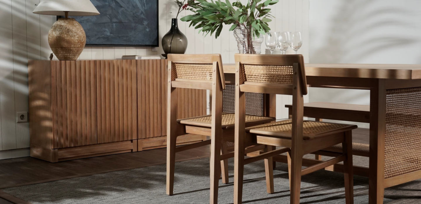 The Furniture Guide
