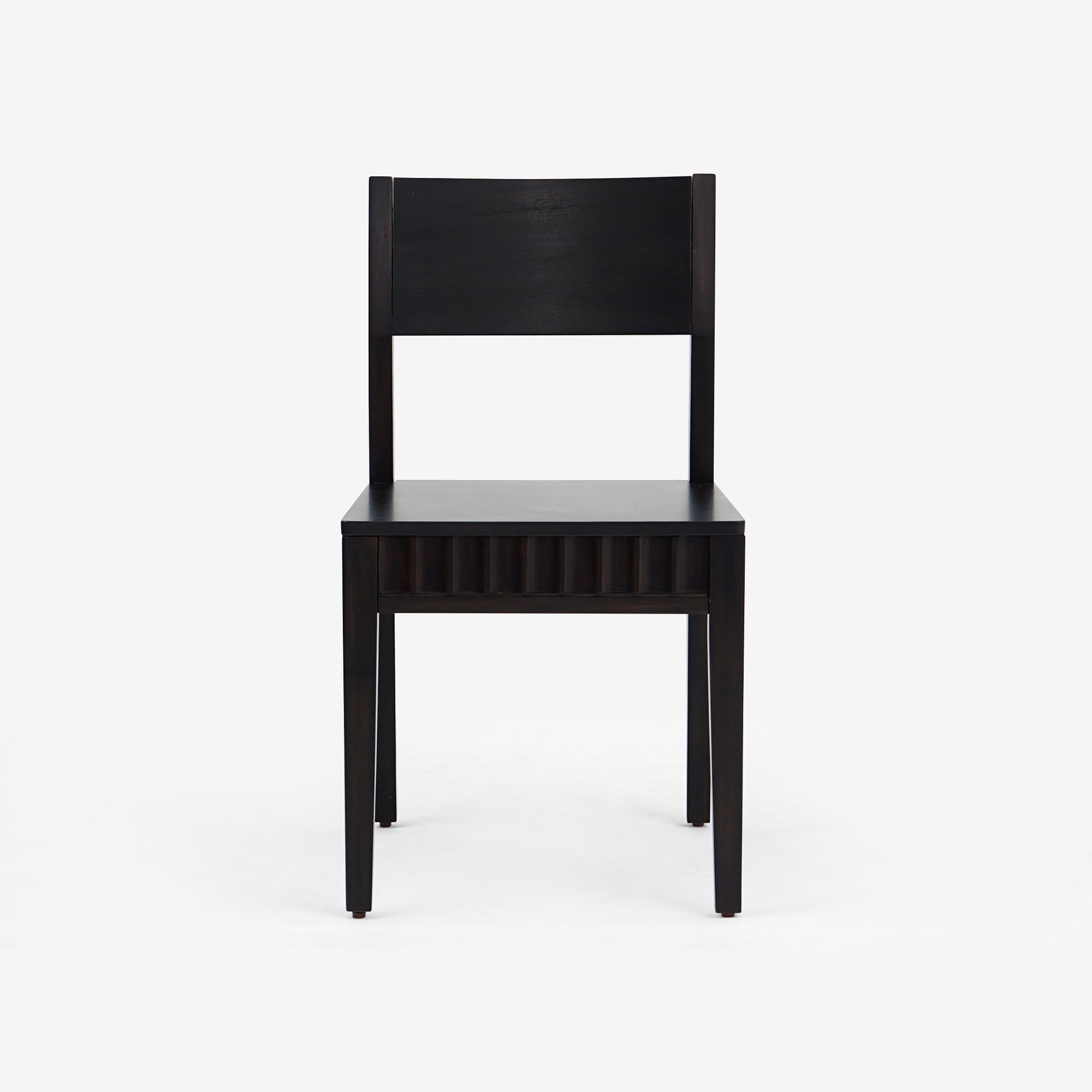 Front View Black Mira Scalloped Dining Chair Set