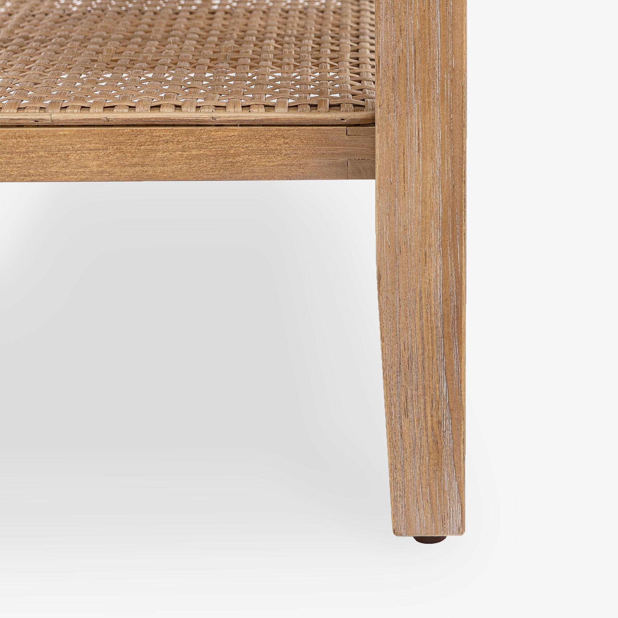 Detail leg Natural Liora 45 Rattan Bench